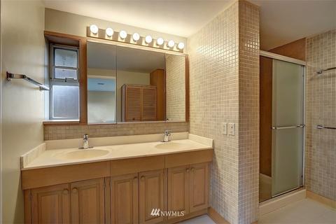 215 Upper Edmonds St, Edmonds, WA 98020 photo 18