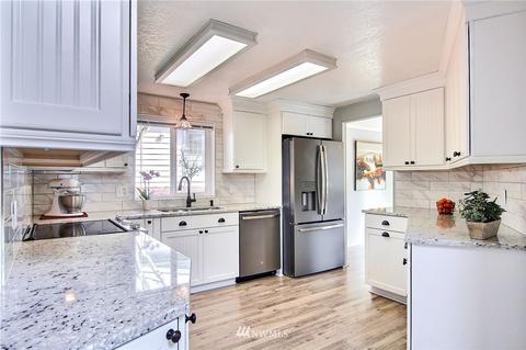 11706 NE 172nd St, Bothell, WA 98011 photo 2