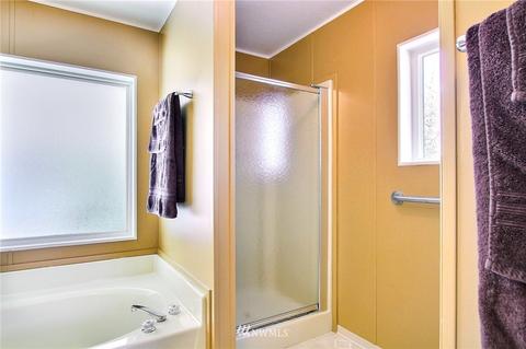 11706 NE 172nd St, Bothell, WA 98011 photo 15