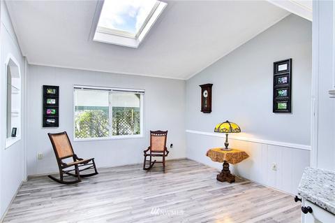 11706 NE 172nd St, Bothell, WA 98011 photo 9