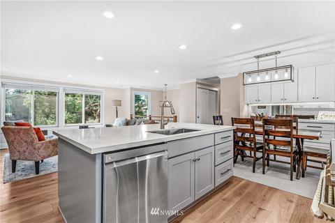 8902 NE 195th St, Bothell, WA 98011 photo 10