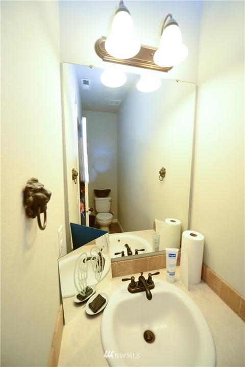18508 12th Ave E, Spanaway, WA 98387 photo 6