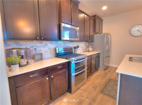 626 Sigrist Dr E, Enumclaw, WA 98022 photo 5