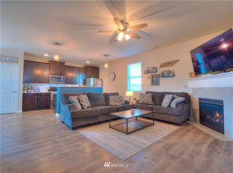 626 Sigrist Dr E, Enumclaw, WA 98022 photo 3