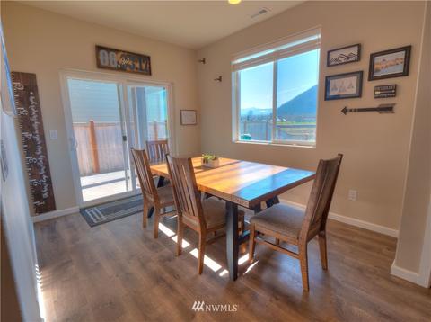 626 Sigrist Dr E, Enumclaw, WA 98022 photo 15