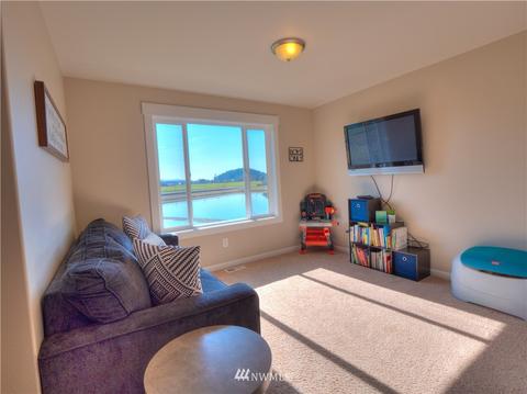 626 Sigrist Dr E, Enumclaw, WA 98022 photo 21