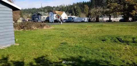 308 Olive St SE, Orting, WA 98360 photo 4
