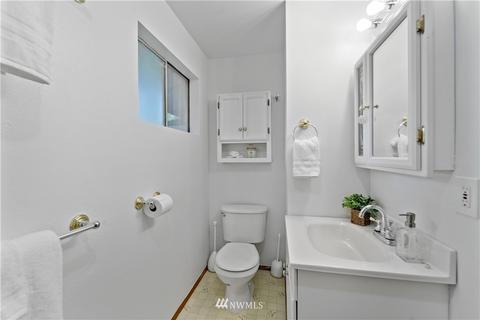 10715 NE 189th St, Bothell, WA 98011 photo 11