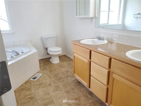 7038 Radius Loop SE, Lacey, WA 98513 photo 22