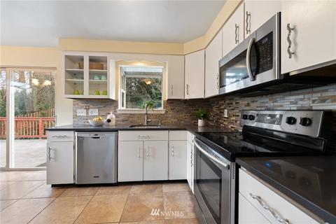 9303 NE 184th Pl, Bothell, WA 98011 photo 5