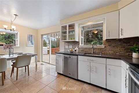 9303 NE 184th Pl, Bothell, WA 98011 photo 6