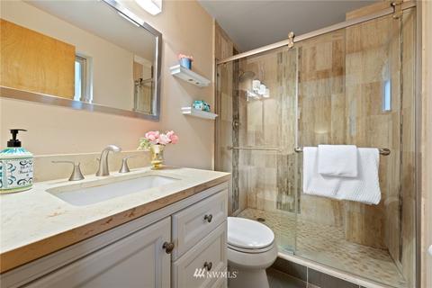 9303 NE 184th Pl, Bothell, WA 98011 photo 10
