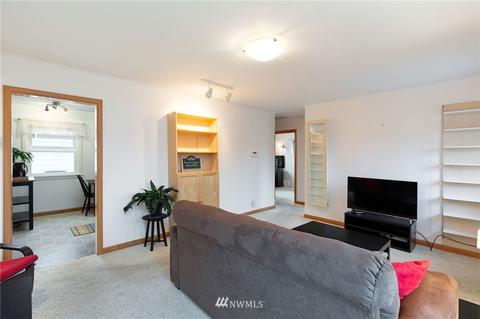 2920 17th St, Everett, WA 98201 photo 4