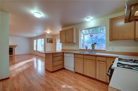 4102 243rd Street Ct E, Spanaway, WA 98387 photo 8