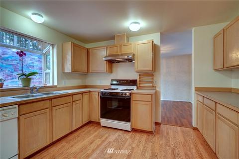 4102 243rd Street Ct E, Spanaway, WA 98387 photo 9