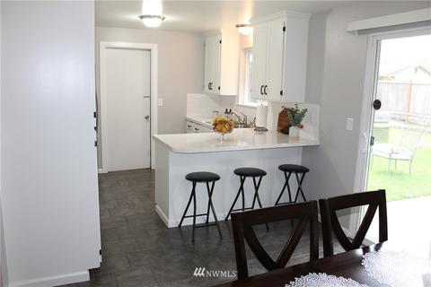 17306 11th Avenue Ct E, Spanaway, WA 98387 photo 9