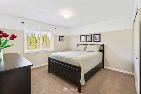 905 Bathke Ave, Enumclaw, WA 98022 photo 13