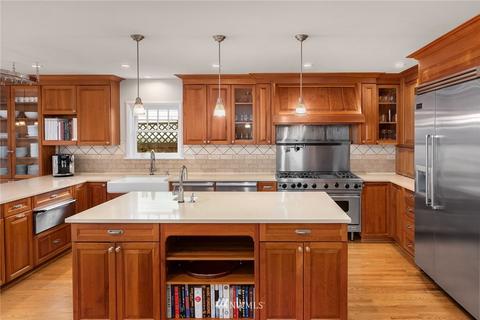209 35th Ave E, Seattle, WA 98112 photo 8