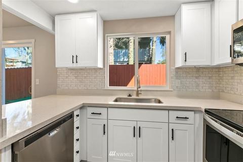9023 11th Pl W, Everett, WA 98204 photo 12