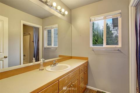 17423 34th Dr SE, Bothell, WA 98012 photo 20
