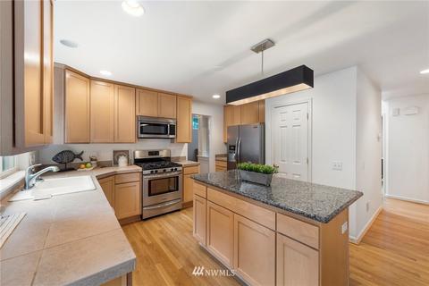 9113 NE 188th Pl NE, Bothell, WA 98011 photo 11