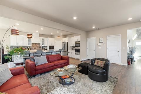 216 178th St SE, Bothell, WA 98012 photo 4