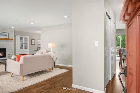 10503 NE 197th St, Bothell, WA 98011 photo 3