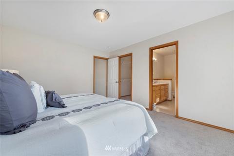 218 203rd St SE, Bothell, WA 98012 photo 14