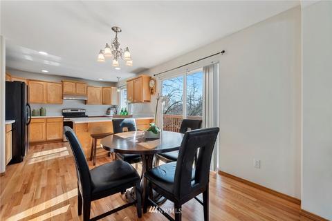 218 203rd St SE, Bothell, WA 98012 photo 8