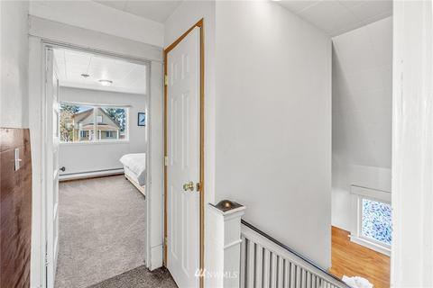 1117 E Marine View Dr, Everett, WA 98201 photo 17