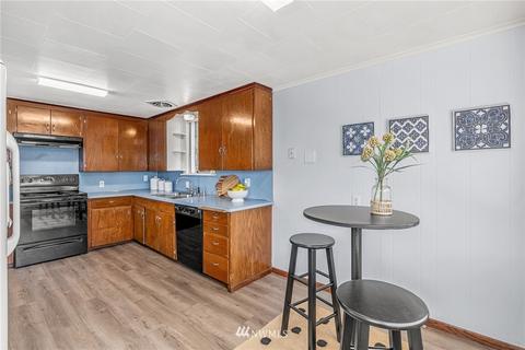 1117 E Marine View Dr, Everett, WA 98201 photo 12