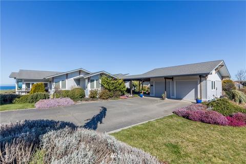 726 Roberson Rd, Sequim, WA 98382 photo 2