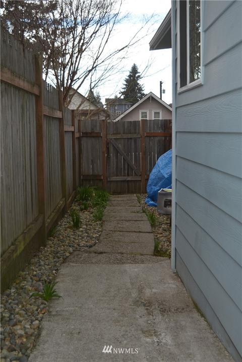 3219 Hoyt Ave, Everett, WA 98201 photo 7