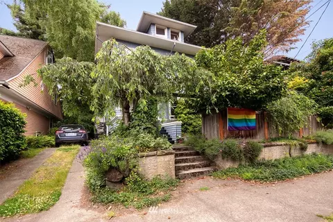 751 Broadway E, Seattle, WA 98102 photo 20