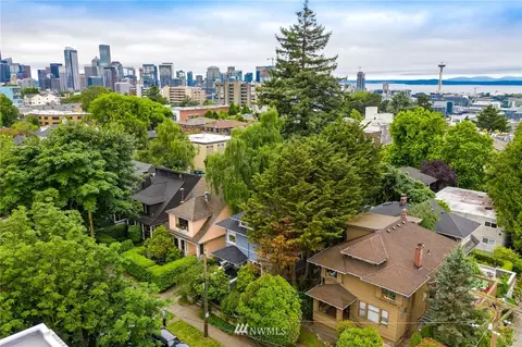 751 Broadway E, Seattle, WA 98102 photo 15