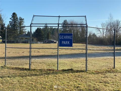 813 Tipsoo Loop S, Rainier, WA 98576 photo 34