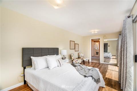 913 E Maclyn St, Kent, WA 98030 photo 29