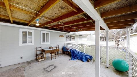 1816 Florence St, Enumclaw, WA 98022 photo 15