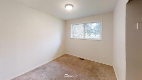 1816 Florence St, Enumclaw, WA 98022 photo 13