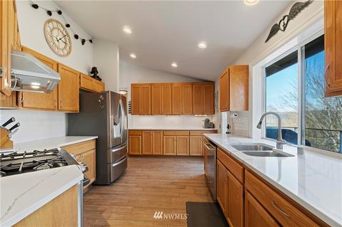 15003 197th St E, Orting, WA 98360 photo 8