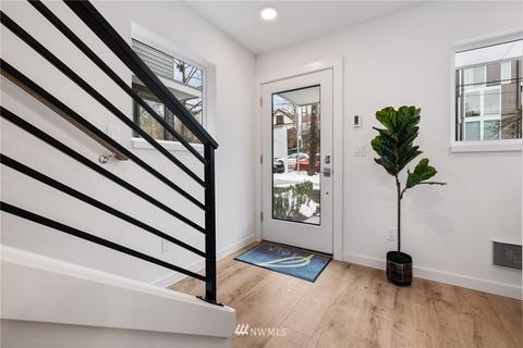 1326 E Spring St, Seattle, WA 98122 photo 26
