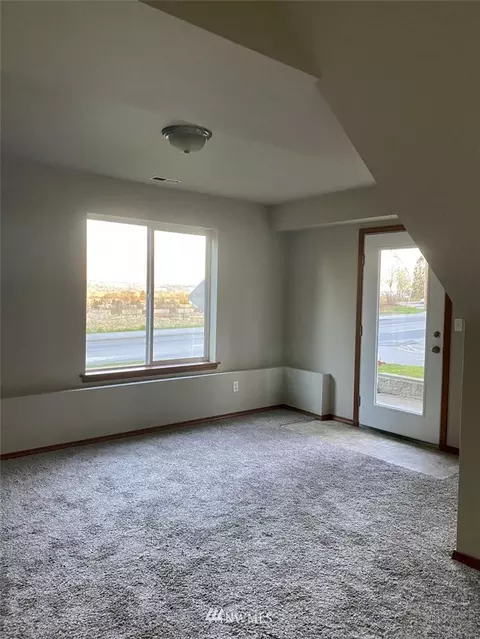 566 E Marine View Dr #A, Everett, WA 98201 photo 19