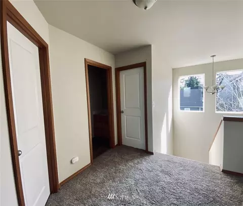 566 E Marine View Dr #A, Everett, WA 98201 photo 15