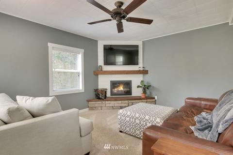 20104 SE 400th St, Enumclaw, WA 98022 photo 5