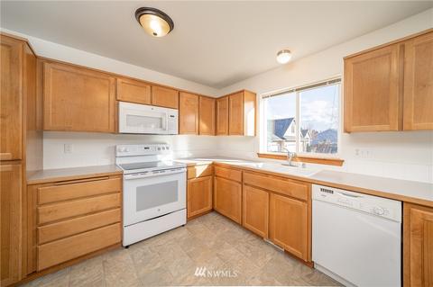 1912 199th St E, Spanaway, WA 98387 photo 6
