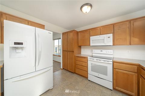 1912 199th St E, Spanaway, WA 98387 photo 7