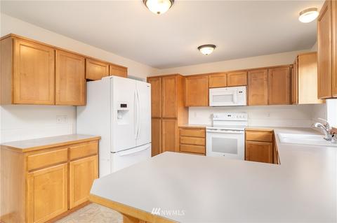 1912 199th St E, Spanaway, WA 98387 photo 5