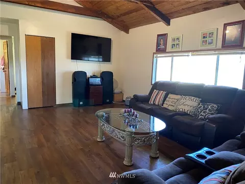 1368 Mt Baker Rd, Eastsound, WA 98245 photo 5