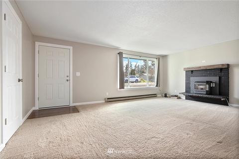 16922 18th Ave E, Spanaway, WA 98387 photo 2