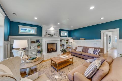 1425 Rucker Ave, Everett, WA 98201 photo 5